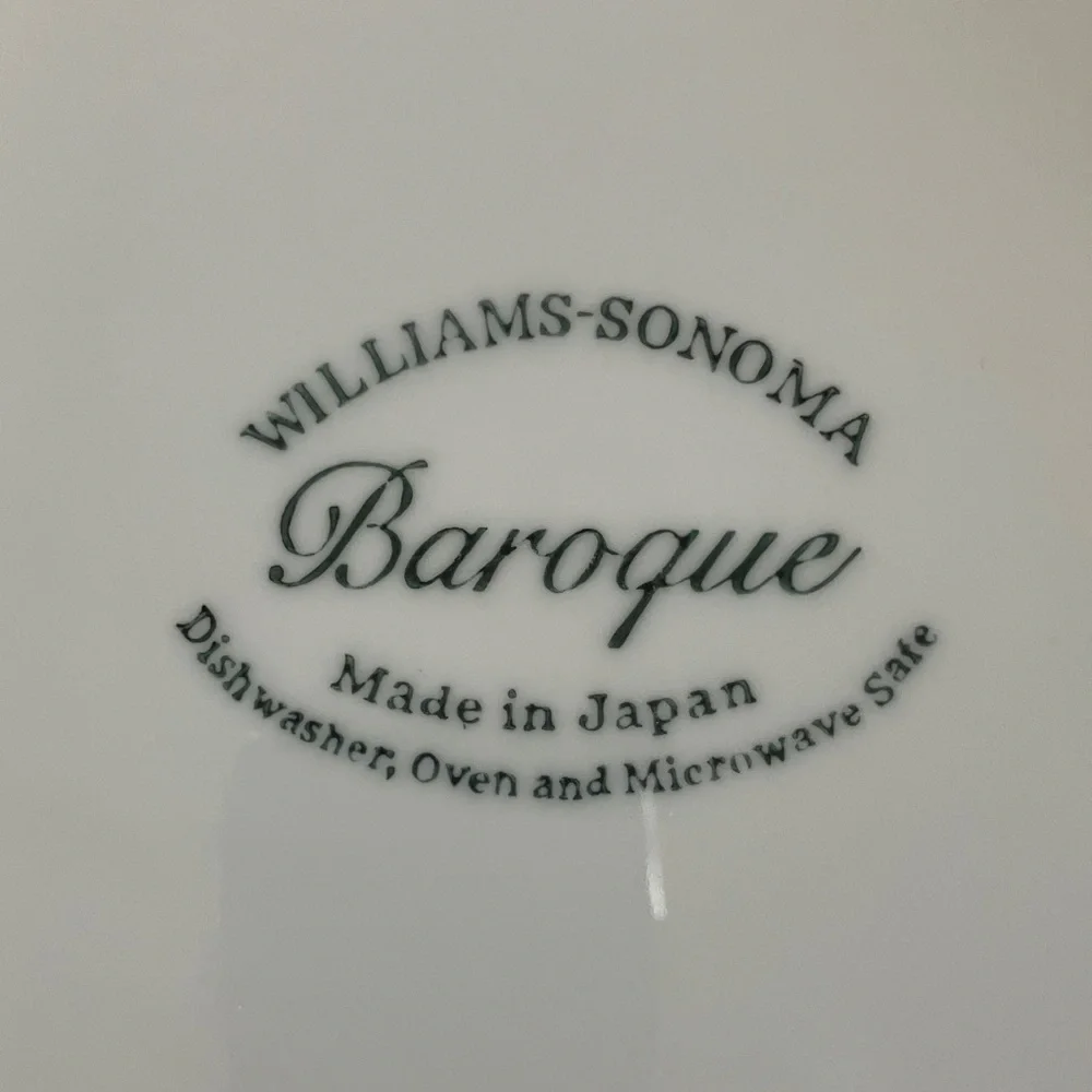 Williams Sonoma “Baroque “Dinner Plate Set
